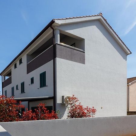 Apartment Adria 3 Malinska Exterior foto